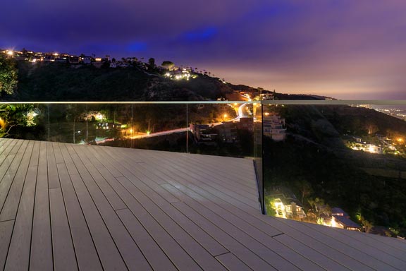 Why Composite Decking is the Best Choice for Your New Deck AzekSlateGray_CPGBP_Alta_Vista_Way_021